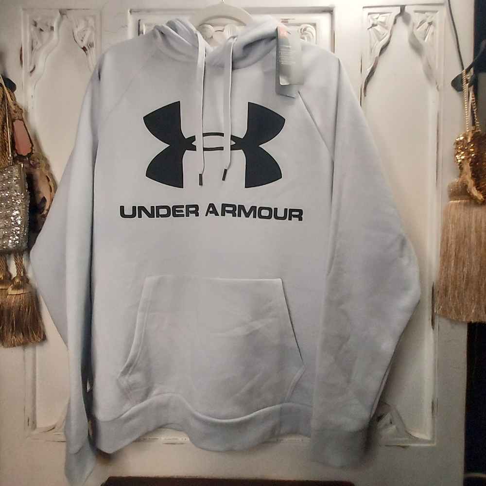Light gray Under Armour hoodie NWT